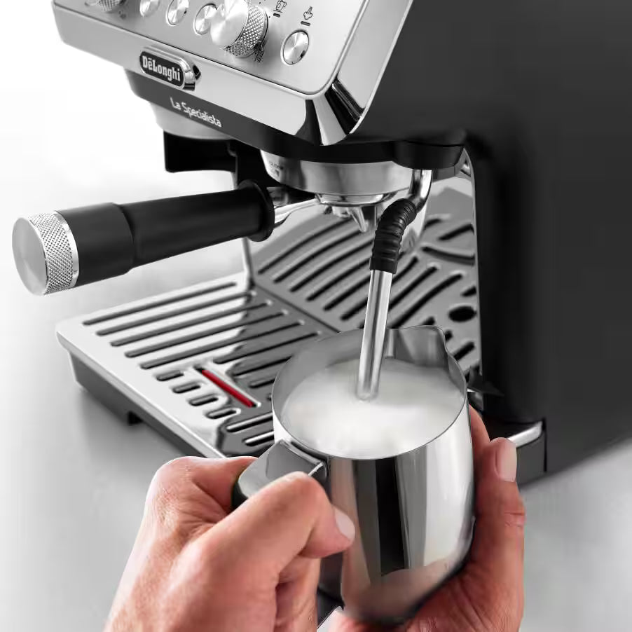 De'Longhi Specialista Arte Machine à expresso avec buse à lait professionnelle (EC9155.MB)