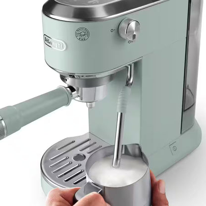 De'Longhi Dedica Duo EC890.GR verte, machine expresso Cold Brew – vue 7