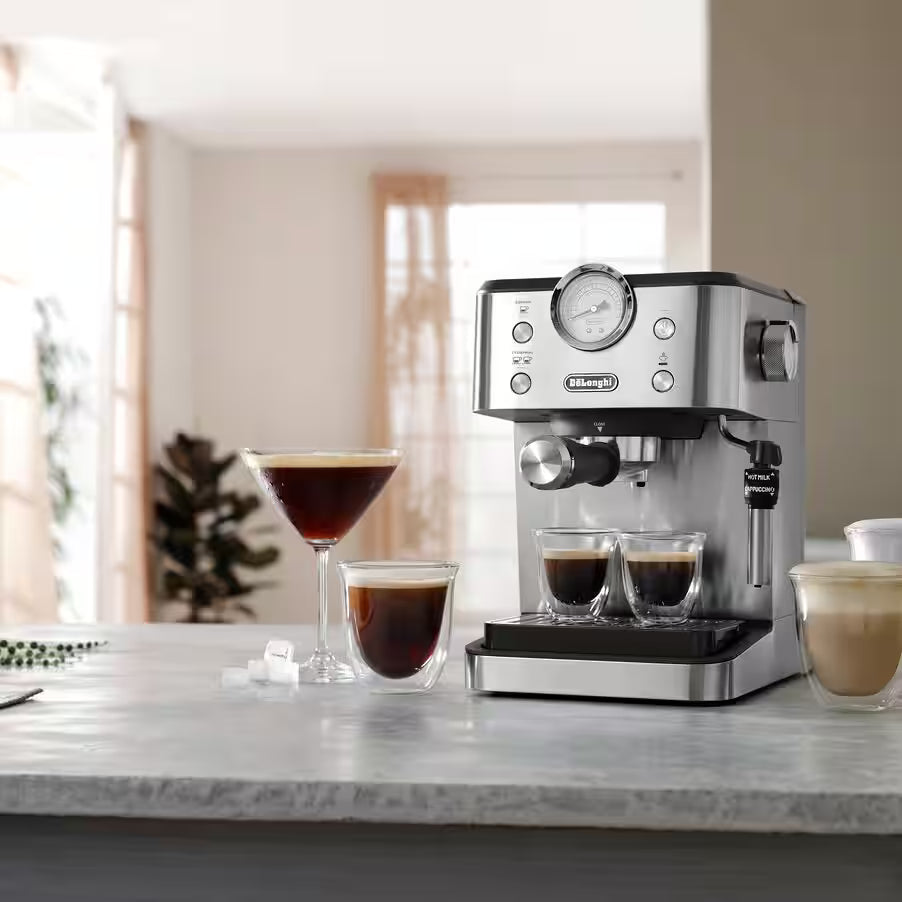 De'Longhi Linea Classic machine à café manuelle à expresso EM450.M