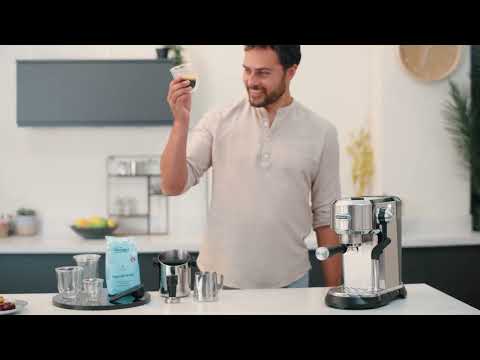 Dedica Maestro Plus : cappuccino et latte art avec l'Auto LatteArt